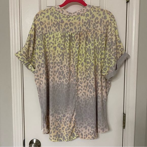 ODDY • Boutique Rainbow Leopard Animal Print Overside Top - Picture 7 of 7